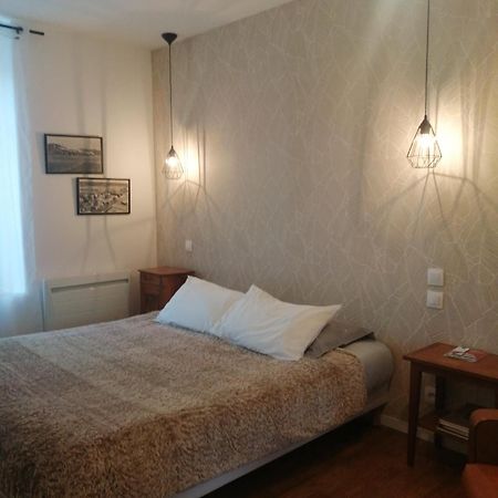Le Quai 18 Bed & Breakfast Lesneven Dış mekan fotoğraf