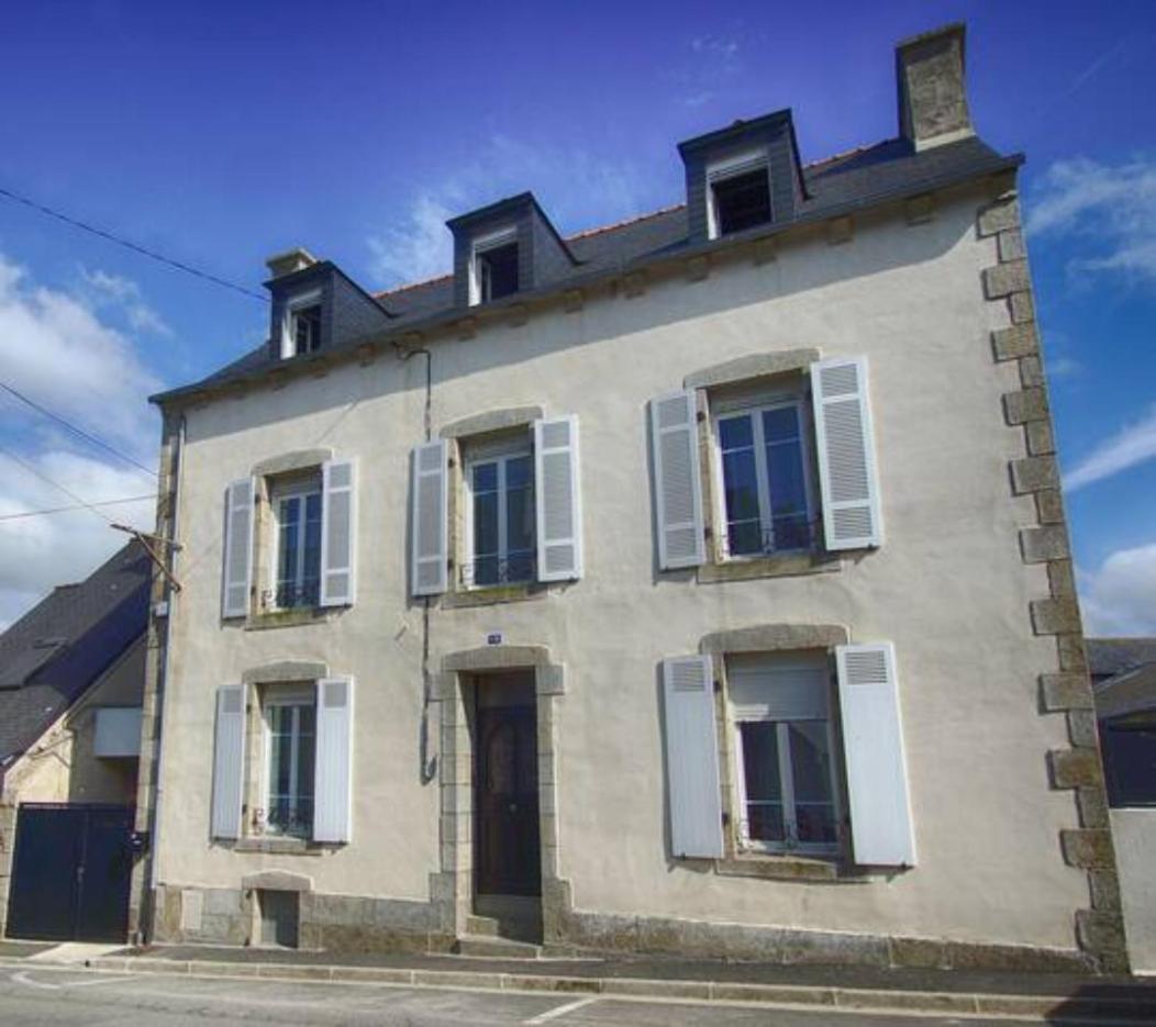 Le Quai 18 Bed & Breakfast Lesneven Dış mekan fotoğraf