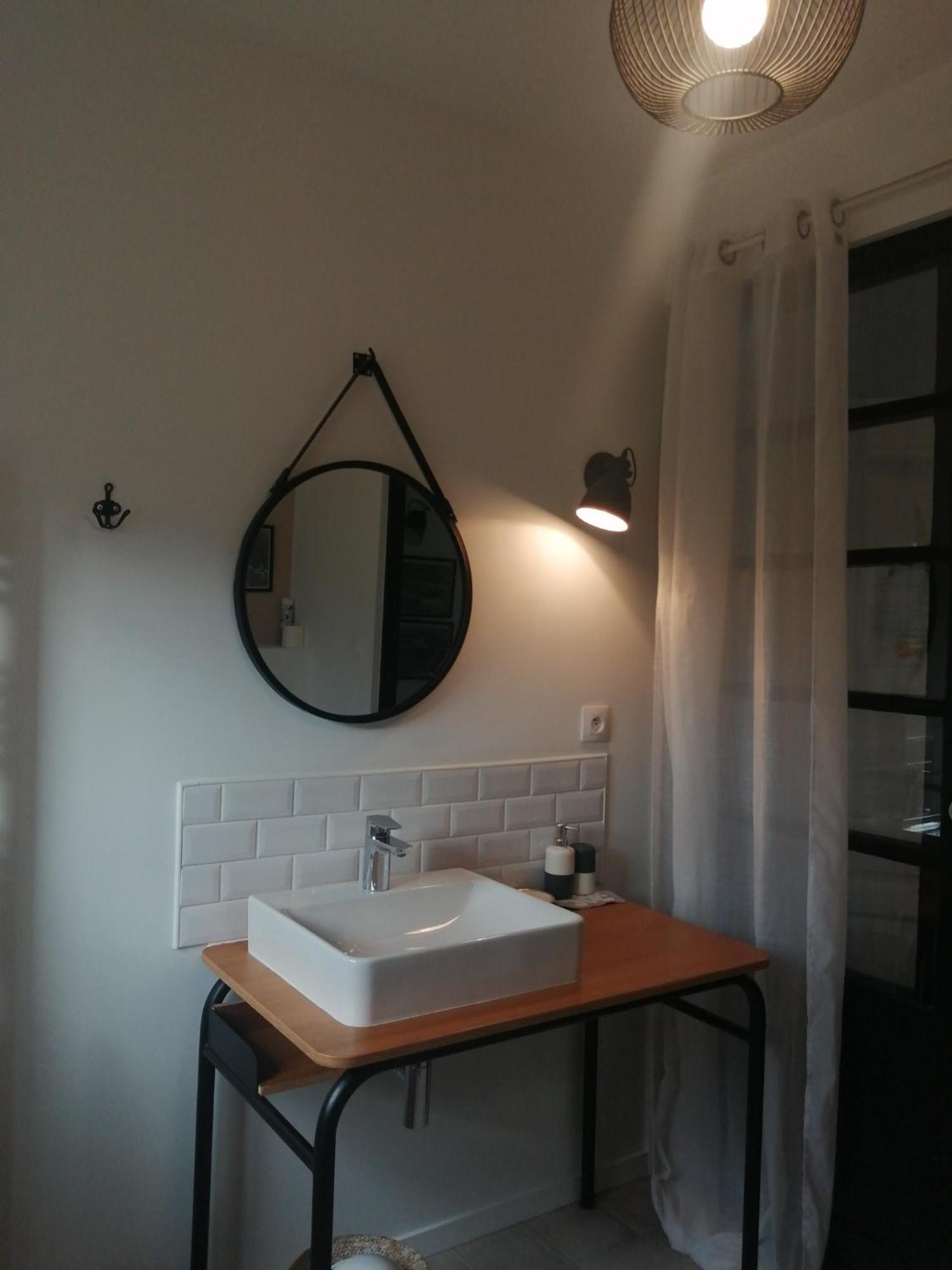 Le Quai 18 Bed & Breakfast Lesneven Dış mekan fotoğraf